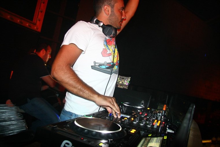 Aura on Friday Night 